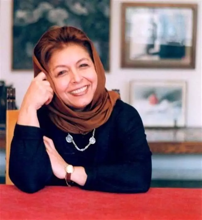لیلی گلستان: خاطرات و زندگی‌نامه‌ای از یک زندگی پرفراز و نشیب